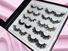 Cargar imagen en el visor de la galería, Black Deluxe Customizable Lash Book - 10 Pairs

